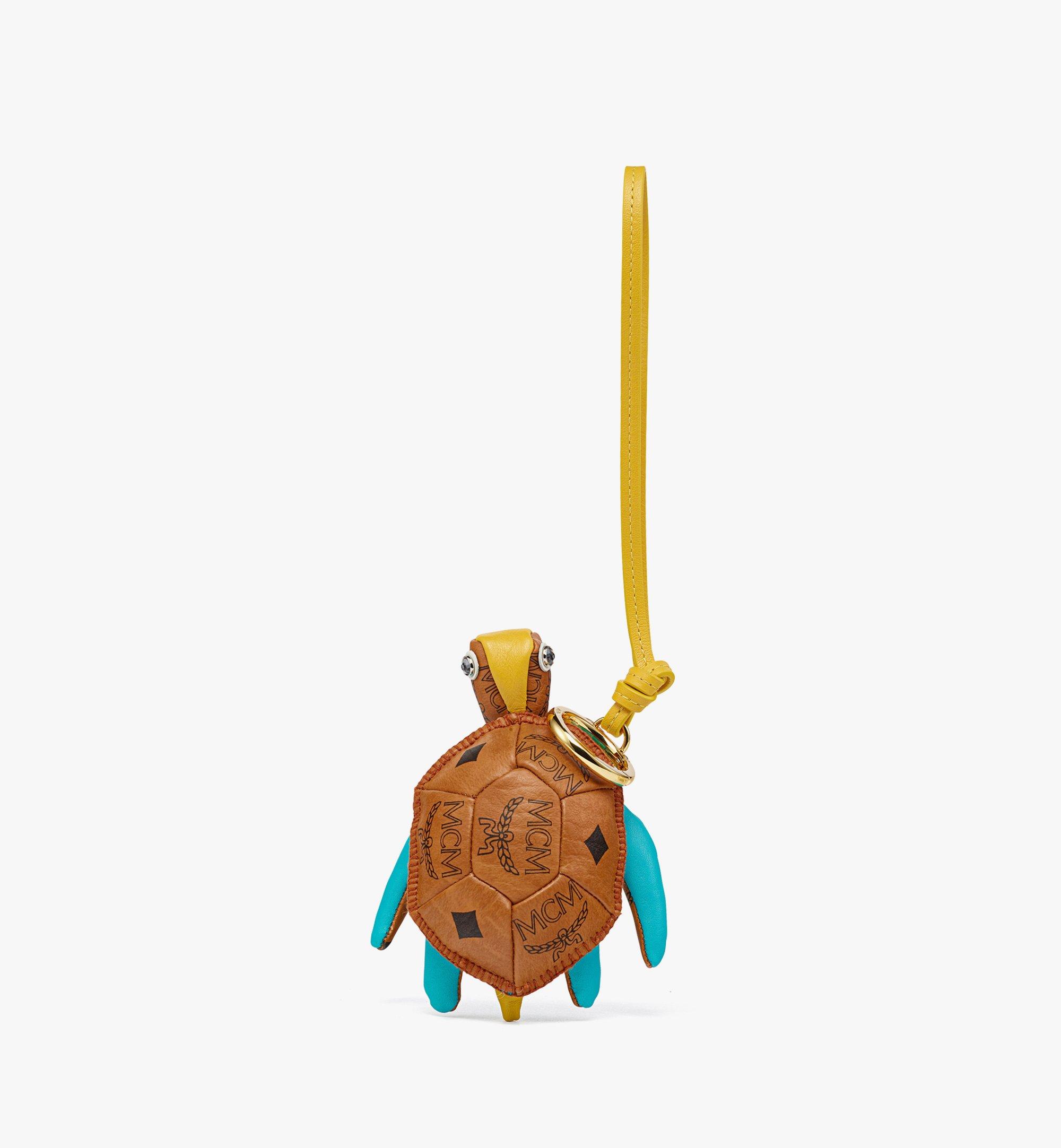 Aren Turtle Charm in Visetos 1